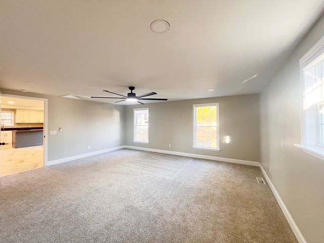 13 Cardinal Drive, Taylors, SC 29687