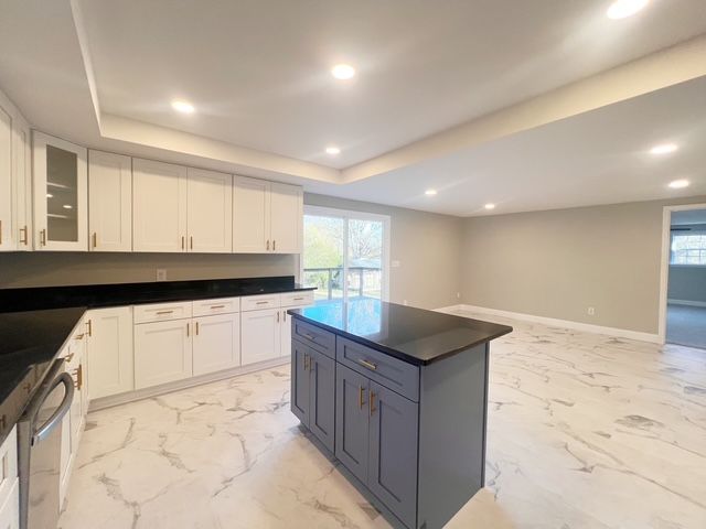 13 Cardinal Drive, Taylors, SC 29687