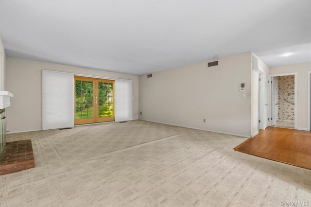 12 Heritage Hills A, Somers, NY 10589
