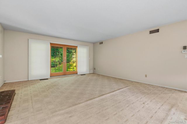 12 Heritage Hills A, Somers, NY 10589