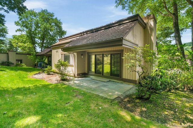 12 Heritage Hills A, Somers, NY 10589