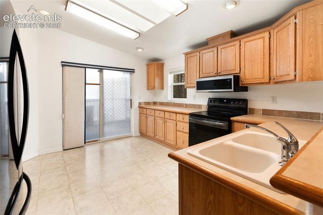 46 Kingston Circle, Florissant, CO 80816