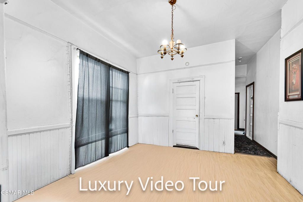 Image 7 of property listing at 638 N Bunker Hill Avenue, Los Angeles, CA 90012