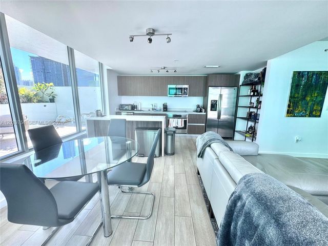 1600 SW 1st Avenue 910, Miami, FL 33129