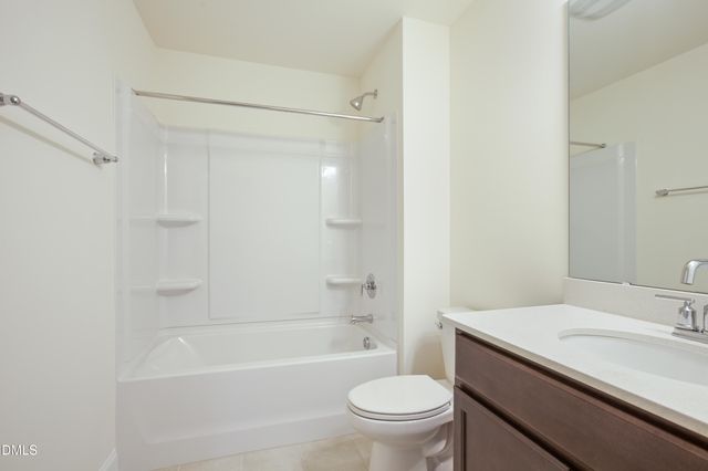 544 Saul Meadow Drive 38, Zebulon, NC 27597