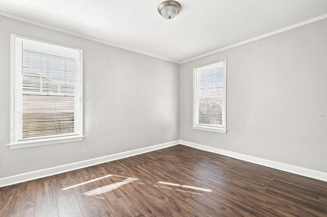 1201 LEAWOOD ST, Memphis, TN 38122