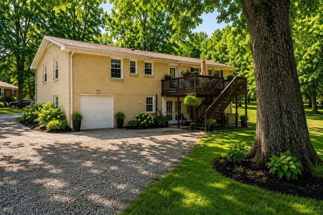 205 Shiloh Rd, Clarksville, TN 37042