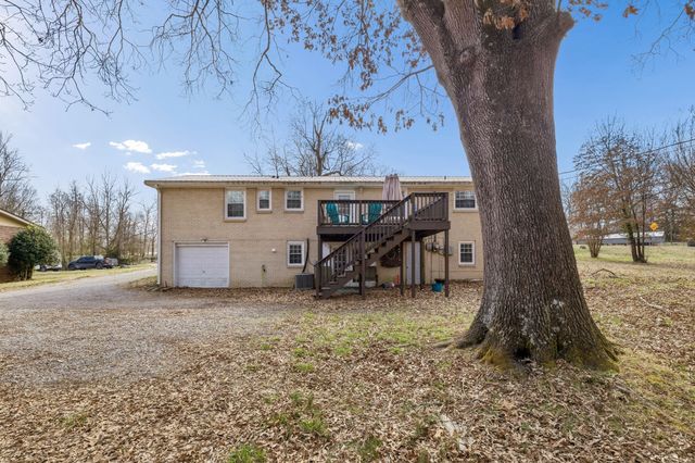 205 Shiloh Rd, Clarksville, TN 37042