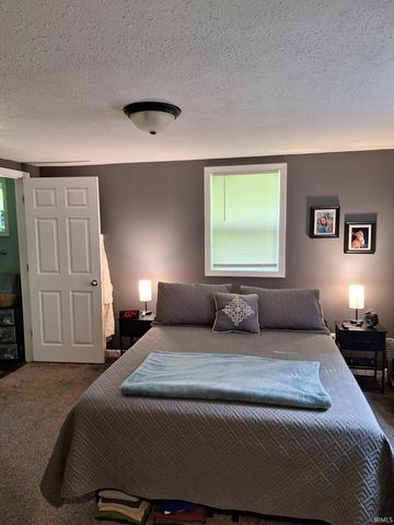 1119 S First Street, Dugger, IN 47848