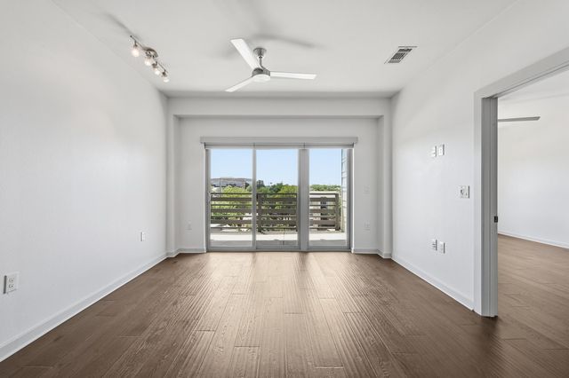 3600 S Lamar BLVD 412, Austin, TX 78704