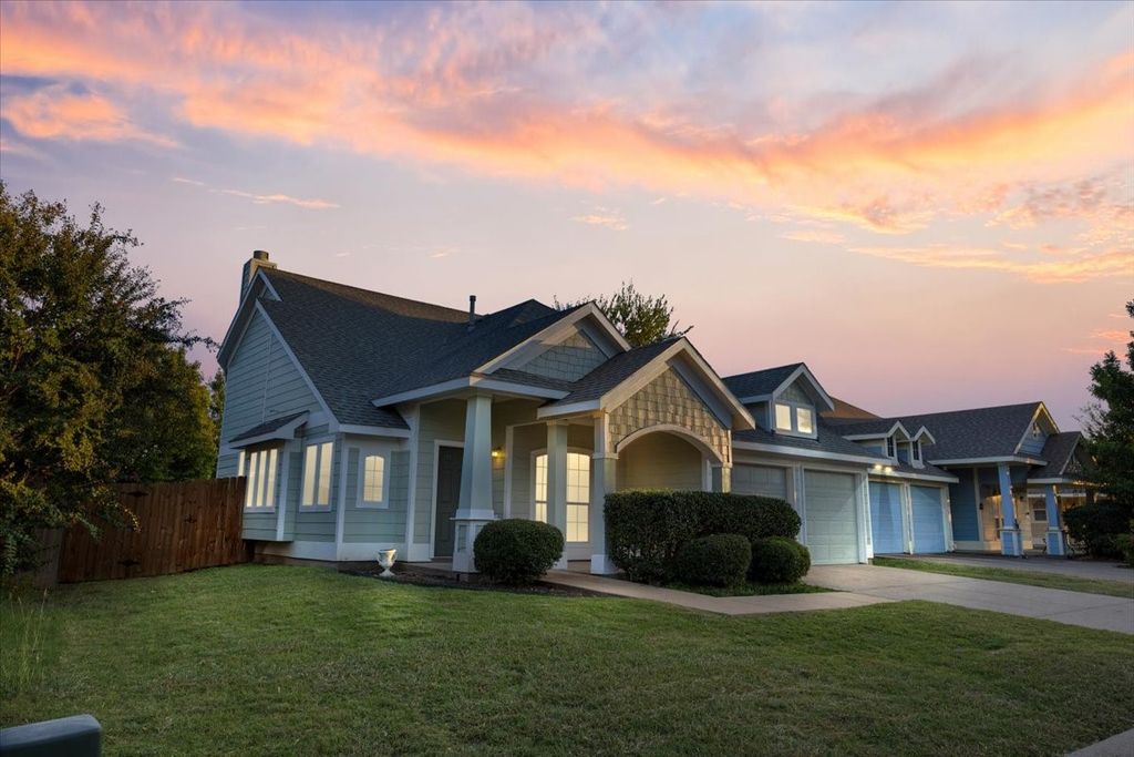 9857 Meadow Rue Drive, Mckinney, TX 75072