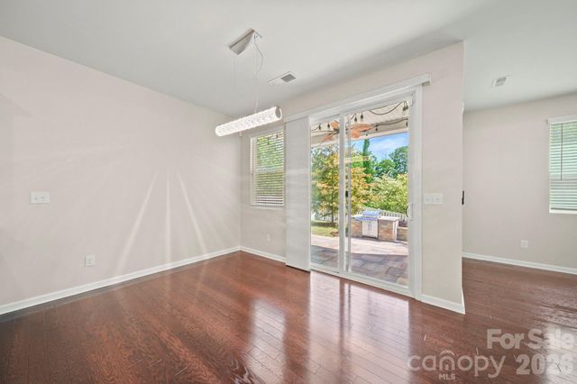 1406 Kings Grove Drive, York, SC 29745