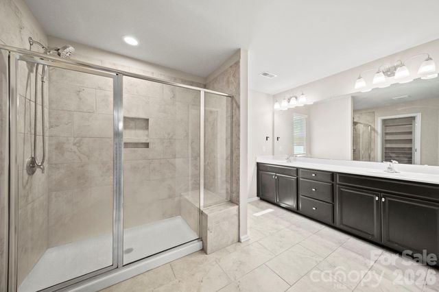 1406 Kings Grove Drive, York, SC 29745