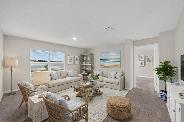 1102 COASTAL HAMMOCK AVENUE, Ruskin, FL 33570