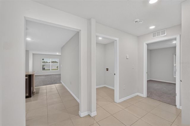 1102 COASTAL HAMMOCK AVENUE, Ruskin, FL 33570