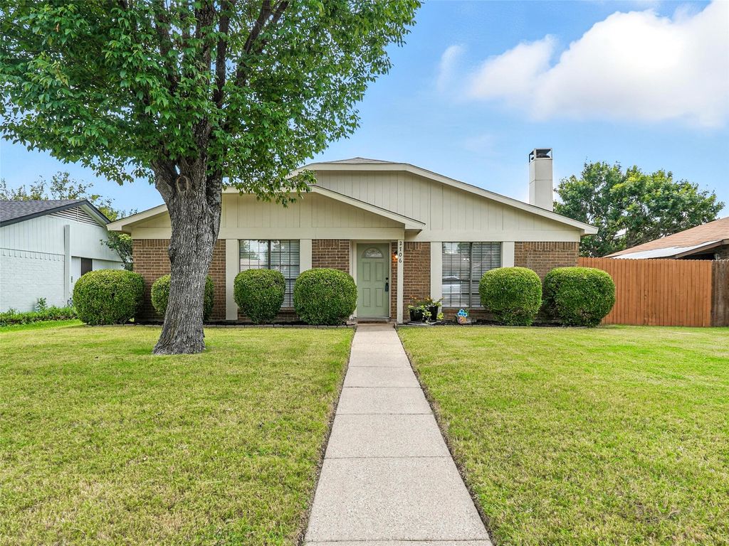 2706 Saint George Drive, Garland, TX 75044
