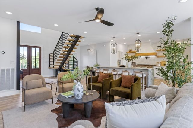 209 Barrington Ct, W, Franklin, TN 37067