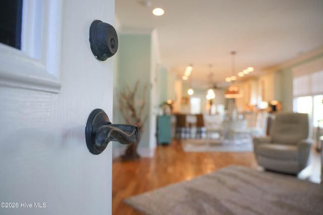 229 NE 43rd Street, Oak Island, NC 28465