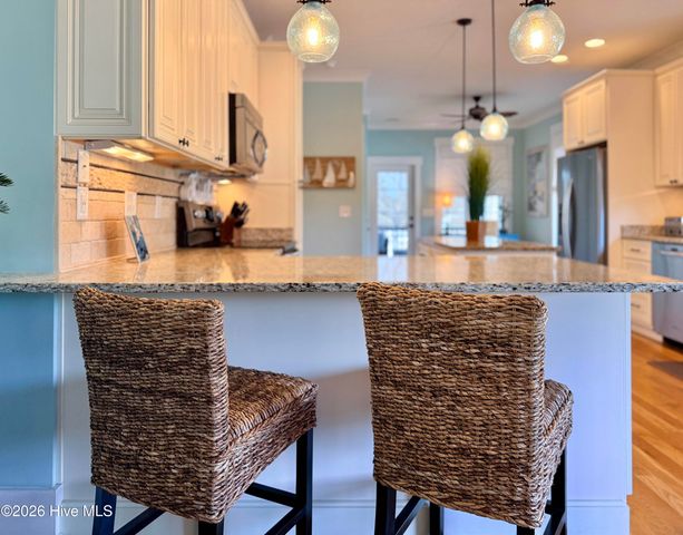 229 NE 43rd Street, Oak Island, NC 28465