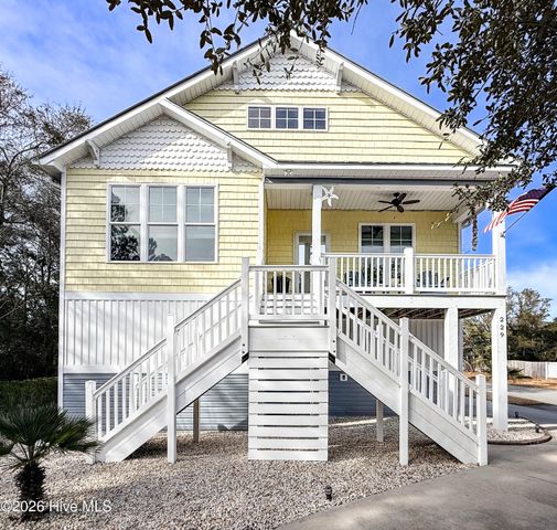 229 NE 43rd Street, Oak Island, NC 28465