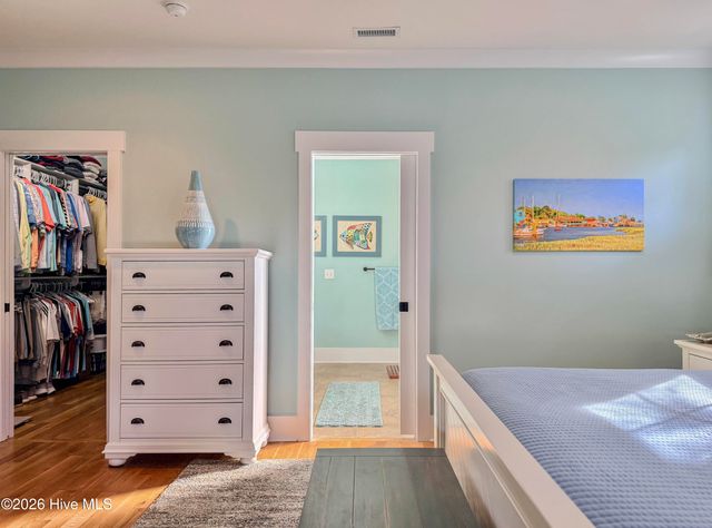 229 NE 43rd Street, Oak Island, NC 28465