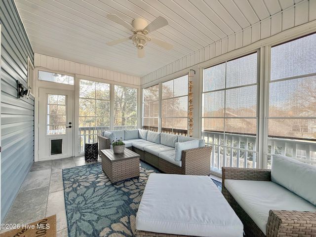 229 NE 43rd Street, Oak Island, NC 28465