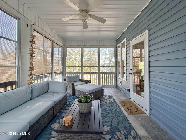 229 NE 43rd Street, Oak Island, NC 28465