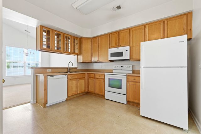 4757 Farm Lake Dr., Myrtle Beach, SC 29579