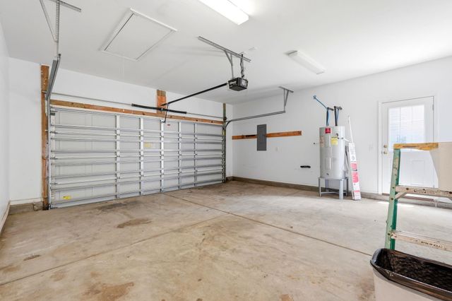 4757 Farm Lake Dr., Myrtle Beach, SC 29579