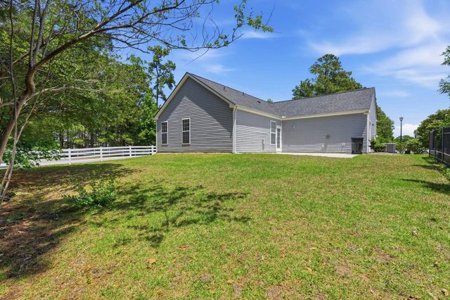 4757 Farm Lake Dr., Myrtle Beach, SC 29579
