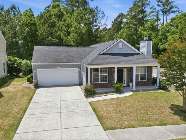 4757 Farm Lake Dr., Myrtle Beach, SC 29579