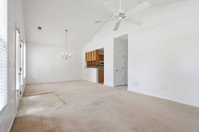 4757 Farm Lake Dr., Myrtle Beach, SC 29579