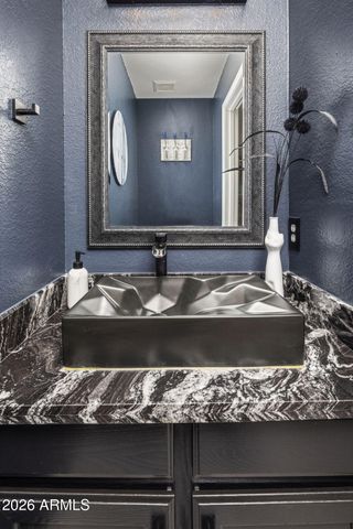 3324 E BROOKWOOD Court, Phoenix, AZ 85048