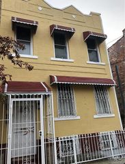 736 E 221st Street, Bronx, NY 10467
