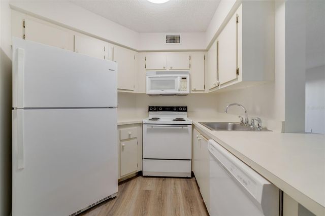 3908 ATRIUM DRIVE L5, Orlando, FL 32822