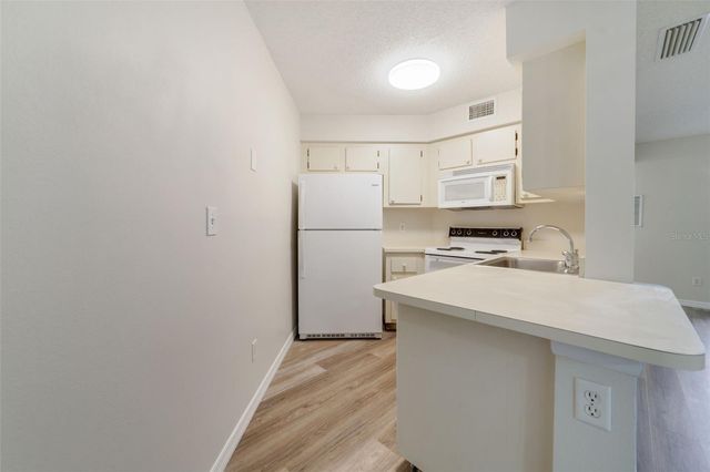 3908 ATRIUM DRIVE L5, Orlando, FL 32822