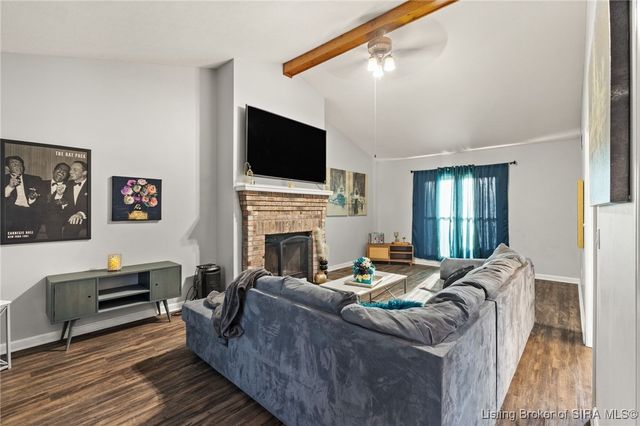 3202 Childers Drive, Jeffersonville, IN 47130