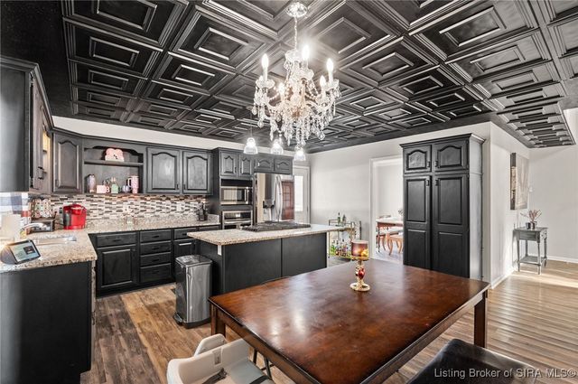 3202 Childers Drive, Jeffersonville, IN 47130