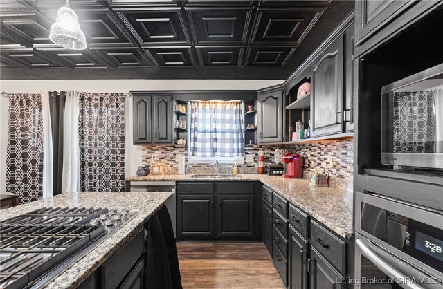 3202 Childers Drive, Jeffersonville, IN 47130