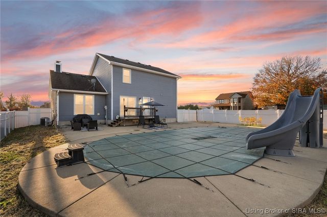 3202 Childers Drive, Jeffersonville, IN 47130