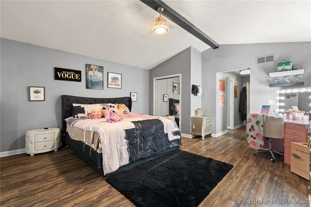 3202 Childers Drive, Jeffersonville, IN 47130