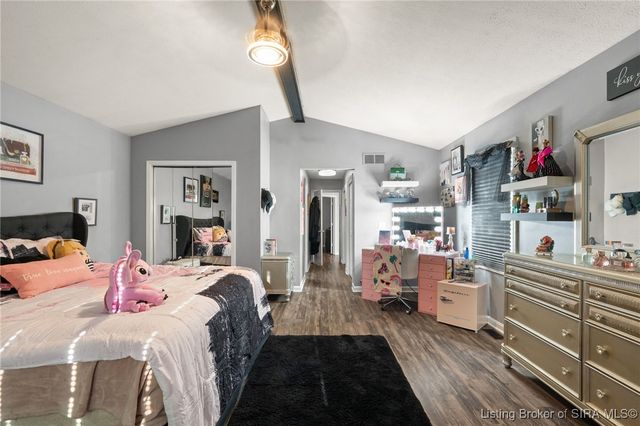 3202 Childers Drive, Jeffersonville, IN 47130