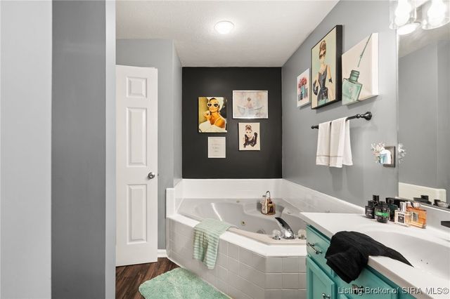 3202 Childers Drive, Jeffersonville, IN 47130