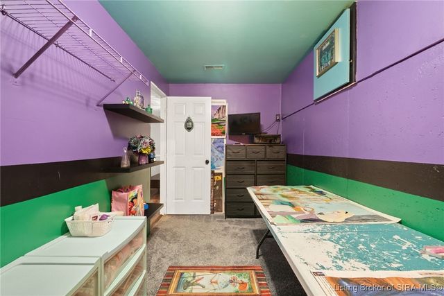 3202 Childers Drive, Jeffersonville, IN 47130