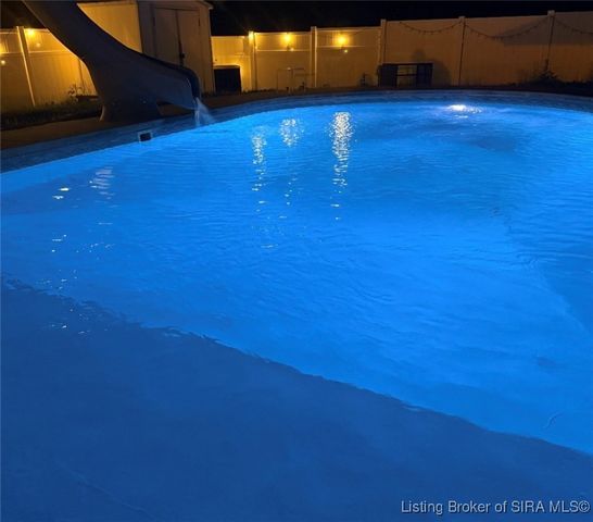 3202 Childers Drive, Jeffersonville, IN 47130