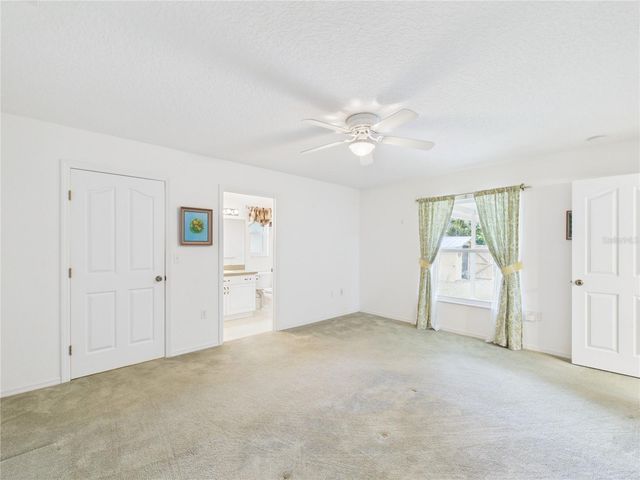 11236 N RAIN POINT, Inglis, FL 34449