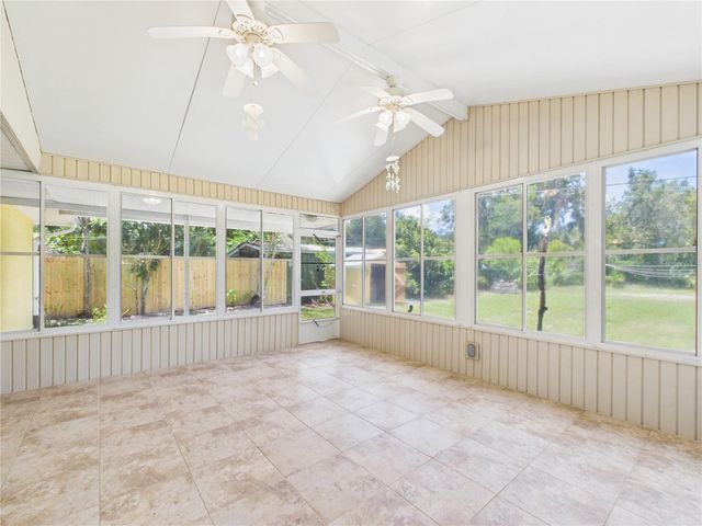11236 N RAIN POINT, Inglis, FL 34449