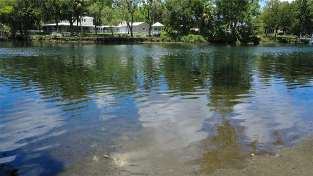 11236 N RAIN POINT, Inglis, FL 34449