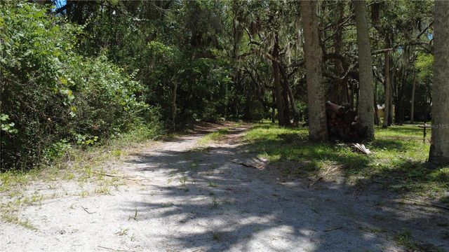 11236 N RAIN POINT, Inglis, FL 34449