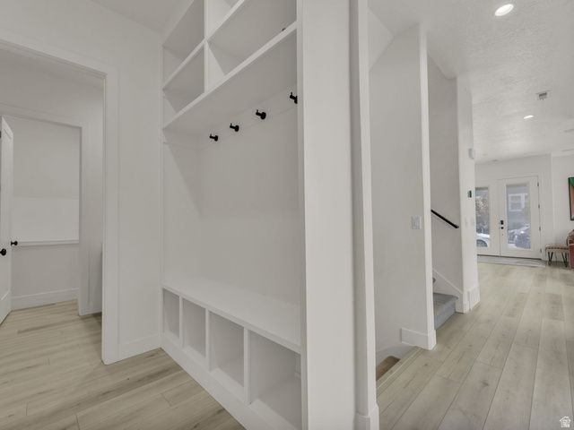 11609 S DORIAN DR, South Jordan, UT 84009